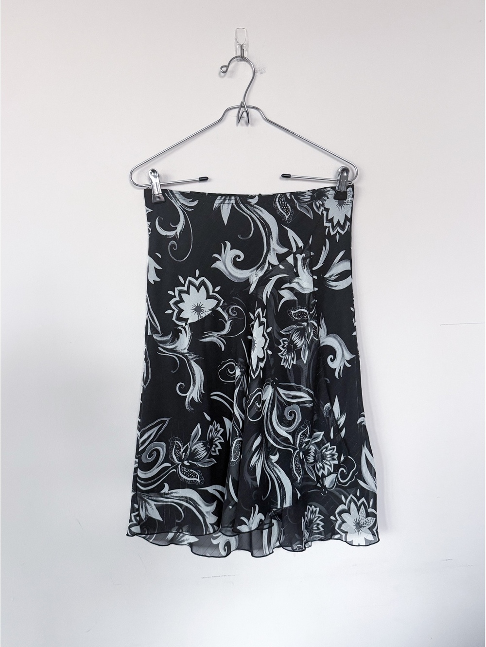 VTG 90s Y2K Flowy Paisley Wrapper Knee Length Midi Skirt Fairy Cocktail
